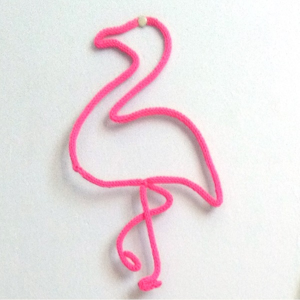 DIY déco - réaliser un flamant rose au tricotin DIY déco - réaliser un flamant rose au tricotin
