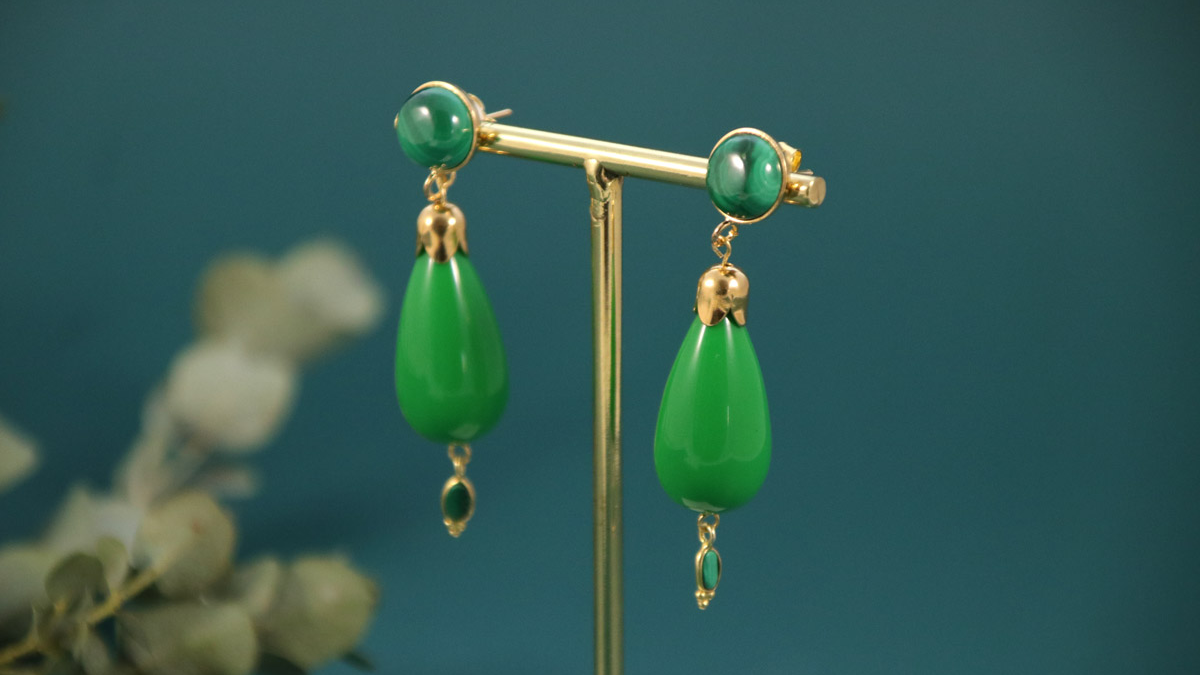 Boucles d'oreilles vertes perles vintage et malachite Boucles d'oreilles vertes perles vintage et malachite