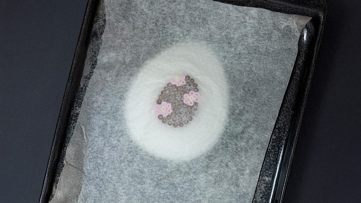 DIY Pâques : créez une déco en perles Hama : Etape 9 DIY Pâques : créez une déco en perles Hama : Etape 9