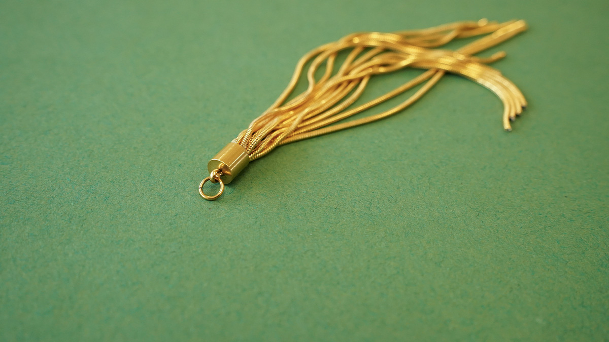 Boucles d'oreilles franges serpentine : Etape 5 Boucles d'oreilles franges serpentine : Etape 5