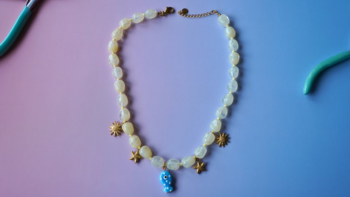 Collier charm's personnalisable : Etape 6 Collier charm's personnalisable : Etape 6