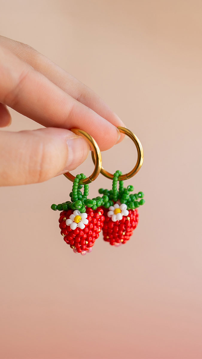 Schéma Tissage fraises 3D en peyote circulaire Schéma Tissage fraises 3D en peyote circulaire