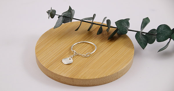 Bague chaînette en argent 925 avec breloque en argent Bague chaînette en argent 925 avec breloque en argent