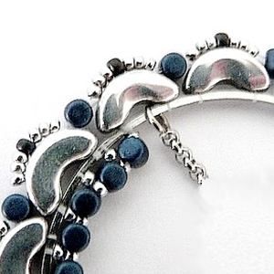 Pendentif Love-You en perles en verre par Puca : Etape 15 Pendentif Love-You en perles en verre par Puca : Etape 15