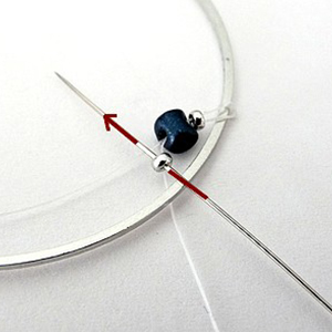 Pendentif Love-You en perles en verre par Puca : Etape 3 Pendentif Love-You en perles en verre par Puca : Etape 3