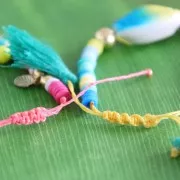 Bobine de fil ciré Linhasita pour micro macramé 0.75 mm - Orange Clair (216) x228m