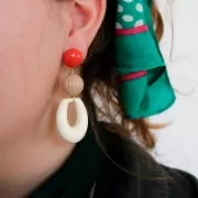 Perle ronde striée en résine opaque 16 mm - Bordeaux x1