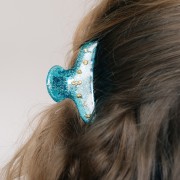 Pince à cheveux crocodile 42x79 mm en acrylique transparent Turquoise pailleté x 1