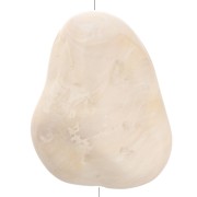 Perle plate irrégulière texturée 29x24 mm en résine opaque - Crème marbré x1