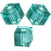 Cube - Cubes PureCrystal 5601 4 mm - Reinvented Caribbean Green x8 Cubes PureCrystal 5601 4 mm - Reinvented Caribbean Green x8