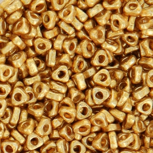 Spacer Triangle Miyuki Duracoat 2.8x1.3 mm SPTR28-4202 - Galvanized Gold x10g