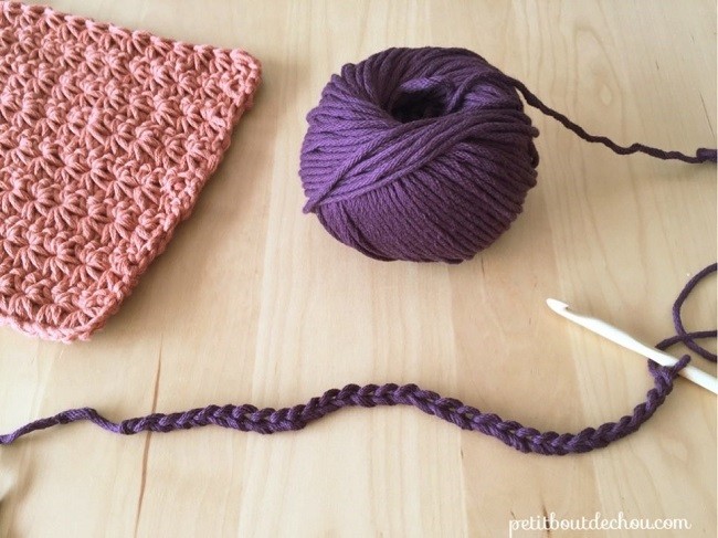 Manique au crochet en point étoile avec du fil coton : Etape 1 Manique au crochet en point étoile avec du fil coton : Etape 1