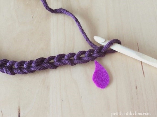 Manique au crochet en point étoile avec du fil coton : Etape 2 Manique au crochet en point étoile avec du fil coton : Etape 2