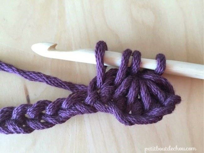 Manique au crochet en point étoile avec du fil coton : Etape 8 Manique au crochet en point étoile avec du fil coton : Etape 8