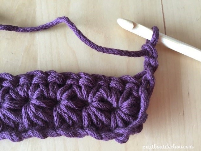 Manique au crochet en point étoile avec du fil coton : Etape 18 Manique au crochet en point étoile avec du fil coton : Etape 18