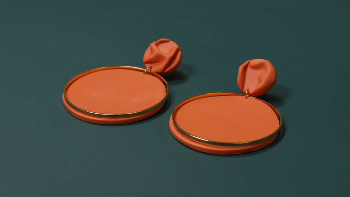 Schéma Boucles d'oreilles XL en pâte polymère FIMO effet plissé Schéma Boucles d'oreilles XL en pâte polymère FIMO effet plissé