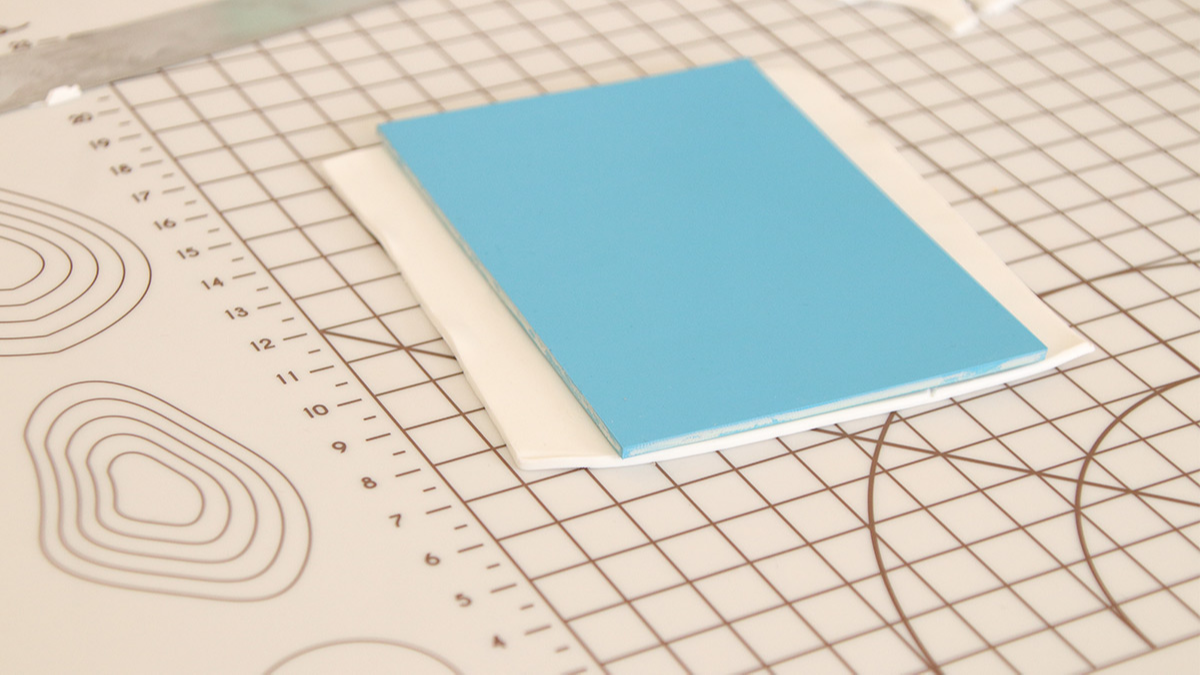 Boucles d'oreilles pâte Fimo avec plaque de texture Moïko : Etape 4 Boucles d'oreilles pâte Fimo avec plaque de texture Moïko : Etape 4