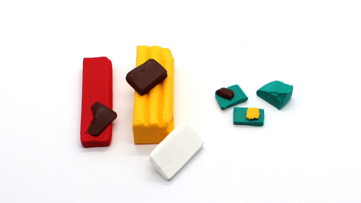 Boucles d'oreilles polymère plaque de texture fleurs : Etape 1 Boucles d'oreilles polymère plaque de texture fleurs : Etape 1