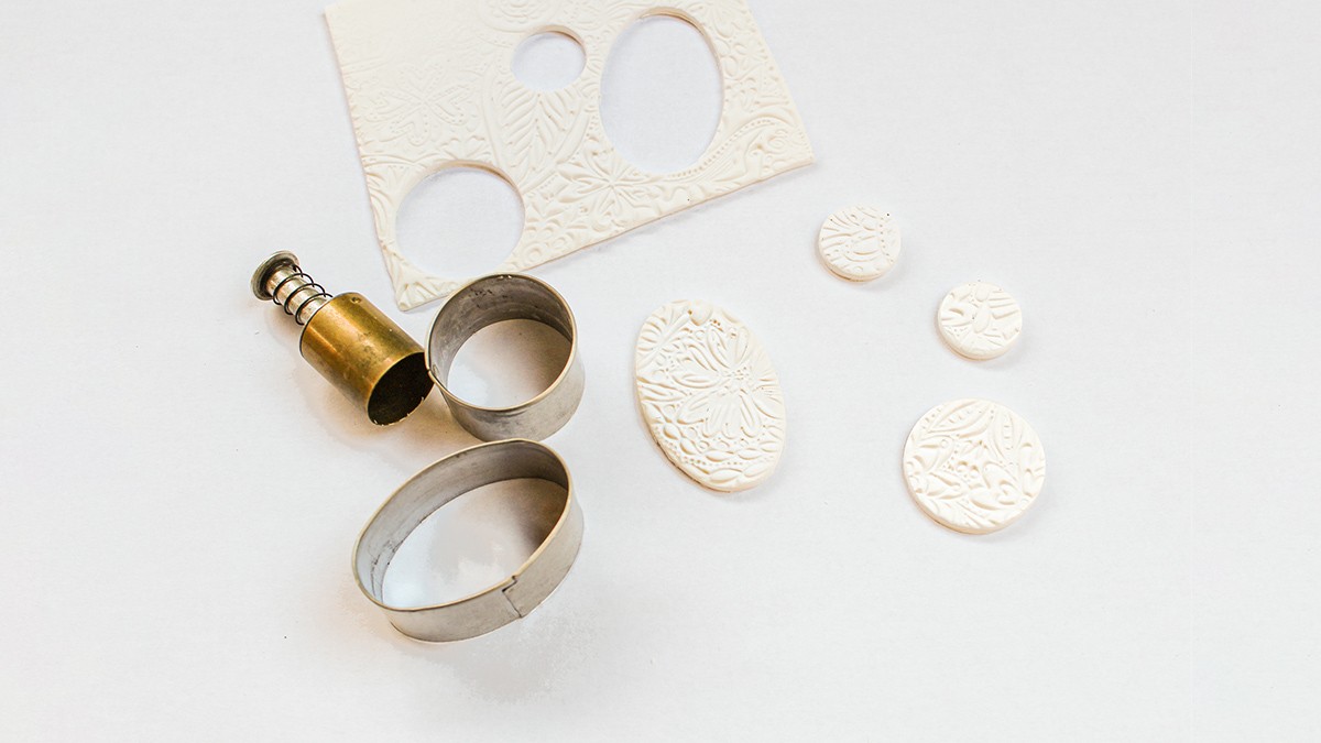 Boucles d'Oreilles Pâte Fimo inspiration Hygge : Etape 3 Boucles d'Oreilles Pâte Fimo inspiration Hygge : Etape 3