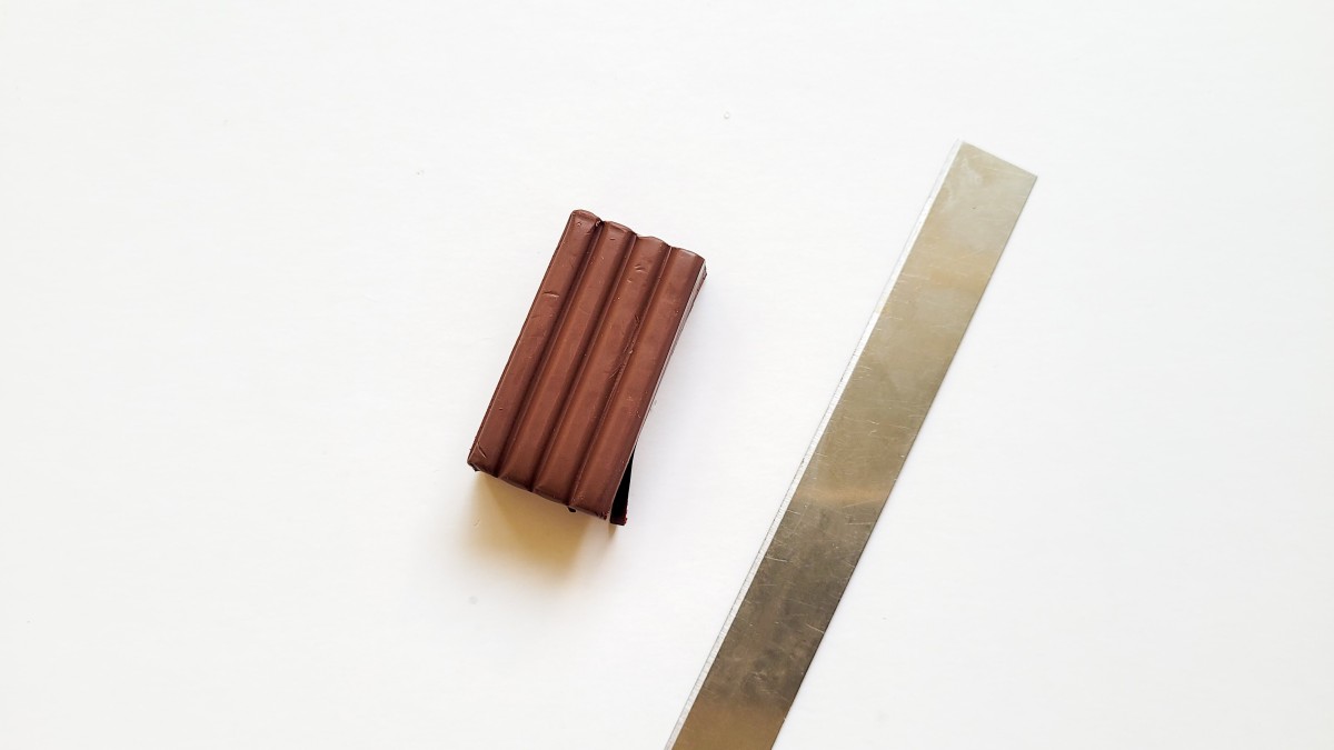 Boucles d’oreilles fleurs dorées en pâte polymère : Etape 1 Boucles d’oreilles fleurs dorées en pâte polymère : Etape 1