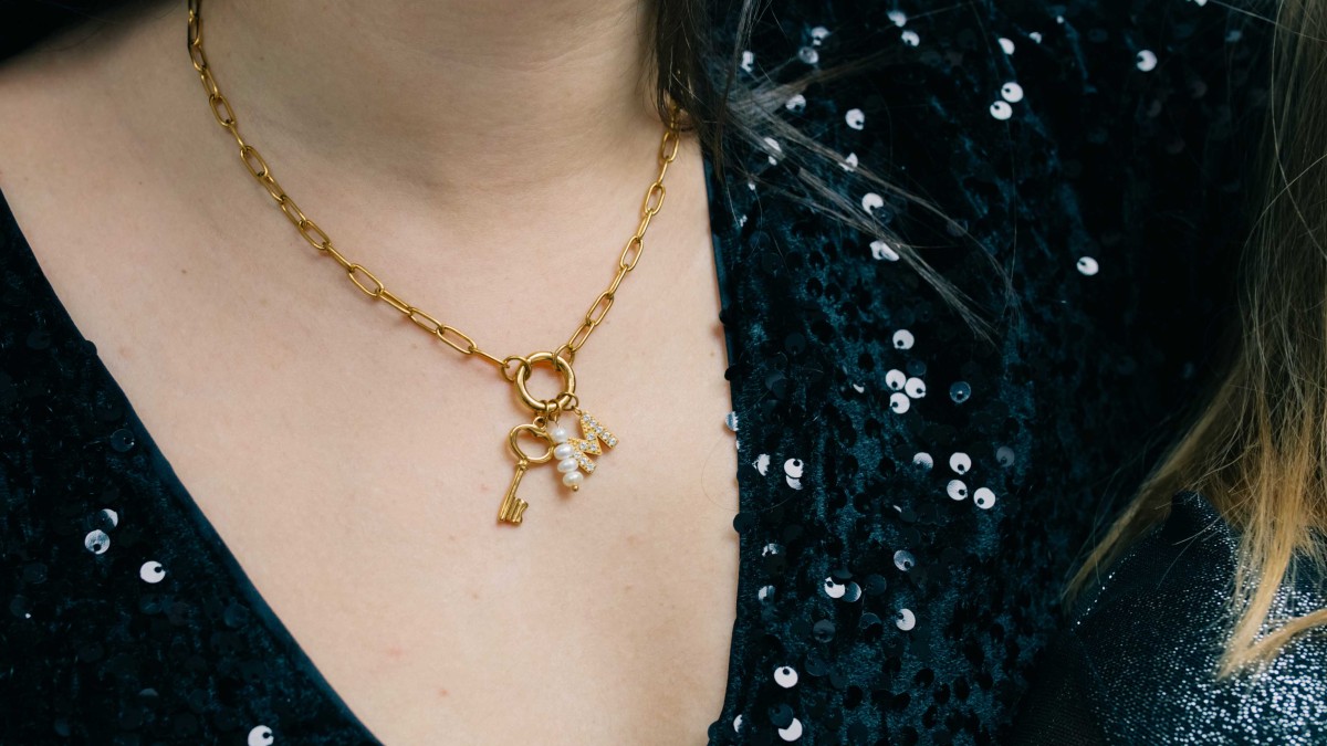 Collier mousqueton à breloques Collier mousqueton à breloques