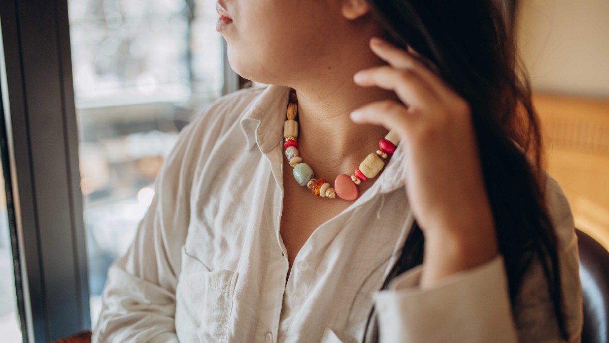 Collier vintage avec mix de perles en résine Collier vintage avec mix de perles en résine