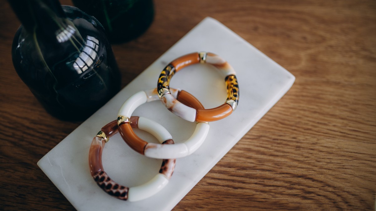 Bracelets élastiques avec perles tubes automne Bracelets élastiques avec perles tubes automne