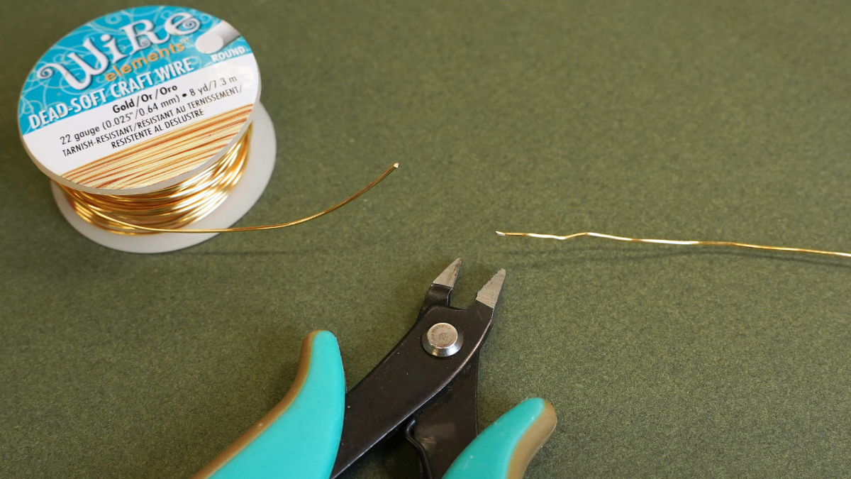 DIY Bague cœur et perles en pierre gemme : Etape 2 DIY Bague cœur et perles en pierre gemme : Etape 2