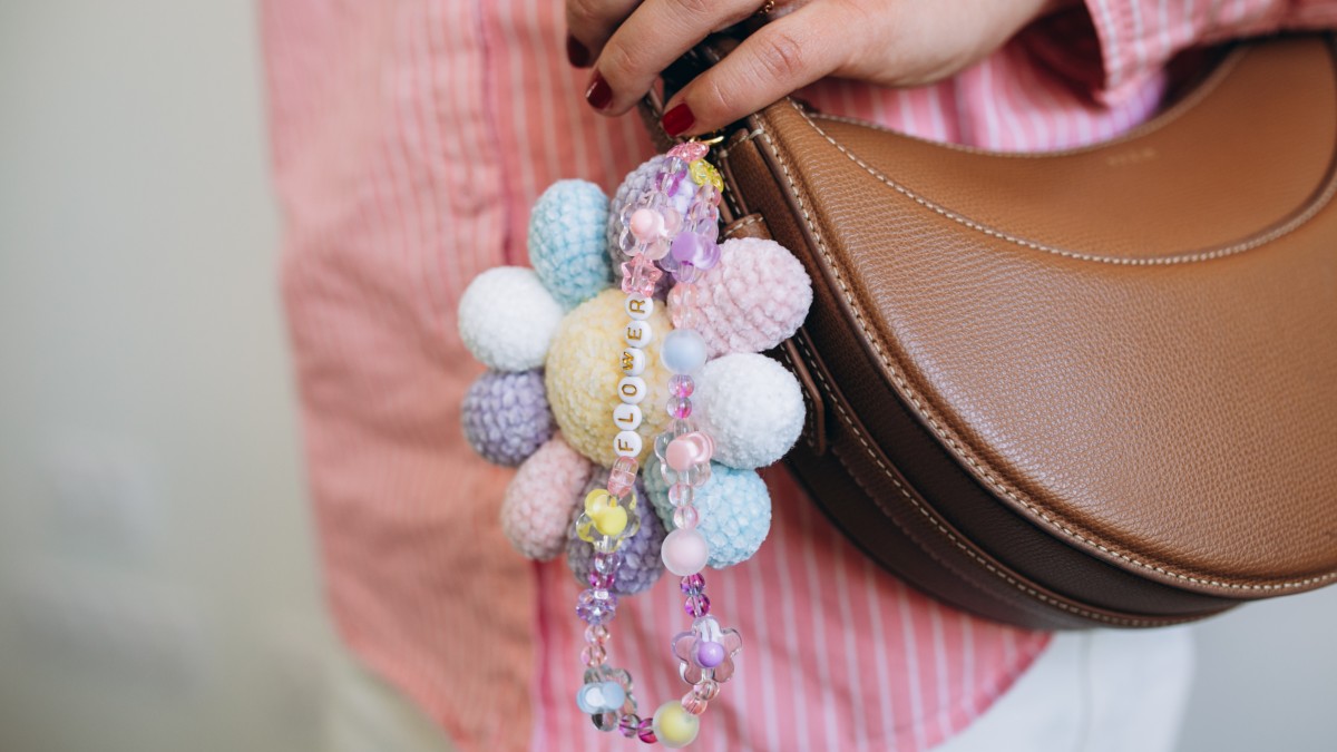 Bijoux de sac fleur en crochet Bijoux de sac fleur en crochet